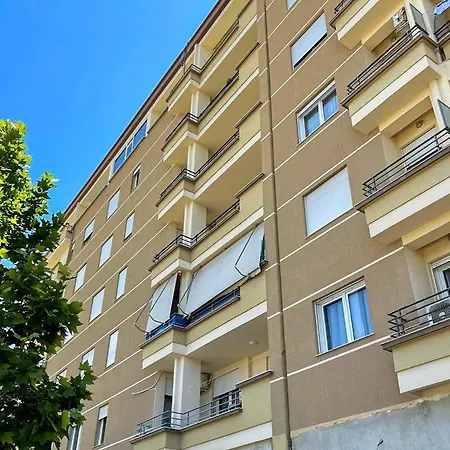 Coastal Escape - 2 Bedroom With Direct Beach Access, In A Quiet Area Of *